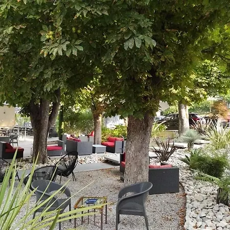 Les Alpes Hotel Gréoux-les-Bains