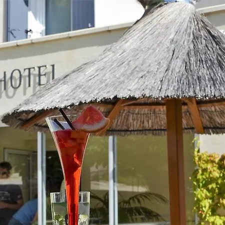 Les Alpes Hotel 3*