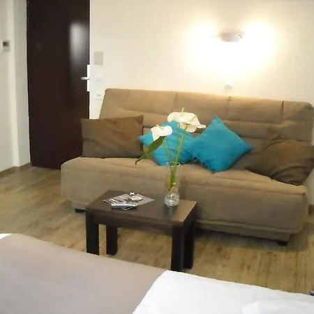 Les Alpes Hotel 3*